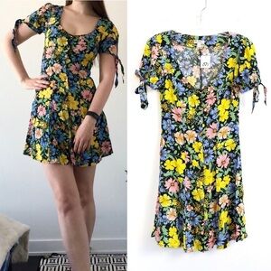 NWT Miss Selfridge mini buttoned floral print dress cute 70s bohemian gipsy fest